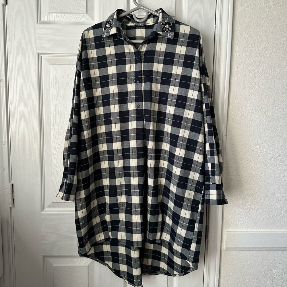 Zara Oversized Plaid Shirt Dress w/ Jeweled Collar Black and Ivory size Large - Picture 4 of 9